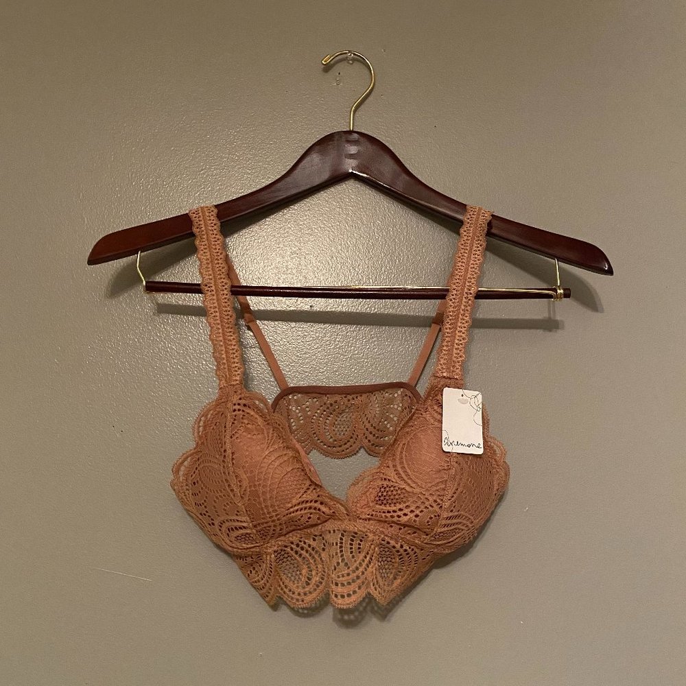 NWT Anemone Bralette, Rose Gold, M/L